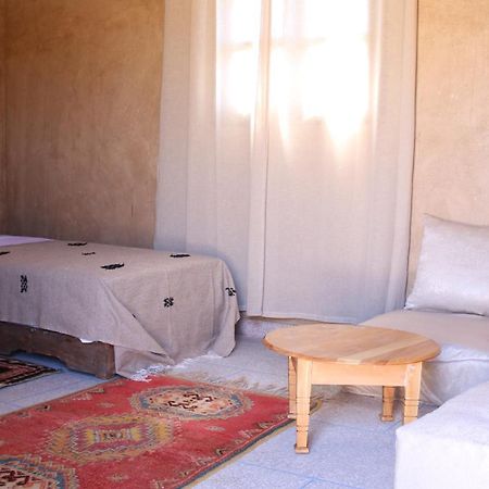 Gite Ait Lmaalam Chez Ahmed Skoura Oda fotoğraf
