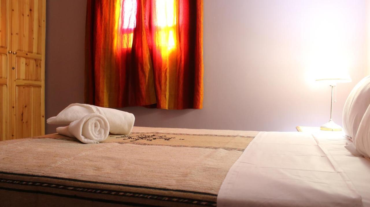Gite Ait Lmaalam Chez Ahmed Skoura Oda fotoğraf