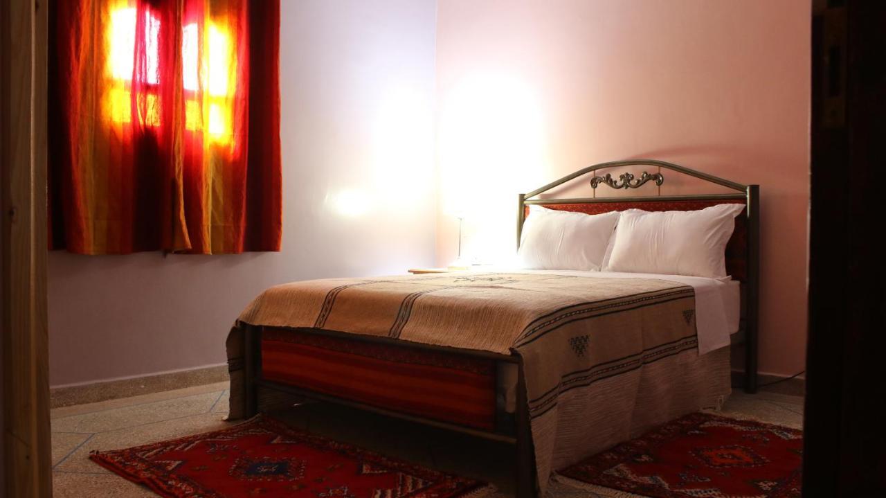 Gite Ait Lmaalam Chez Ahmed Skoura Oda fotoğraf